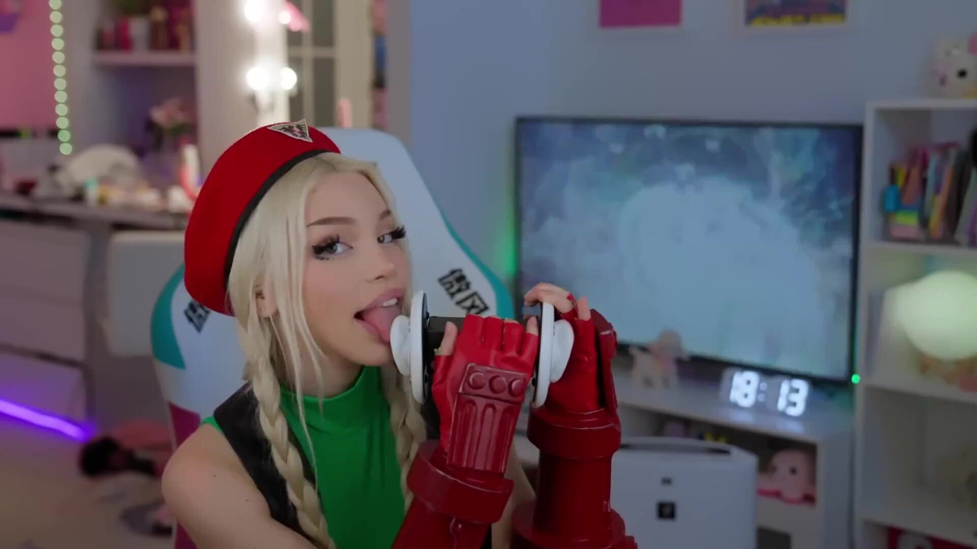 Cosplay ASMR Street Fighter Sammy White Alice Delish - asmr
