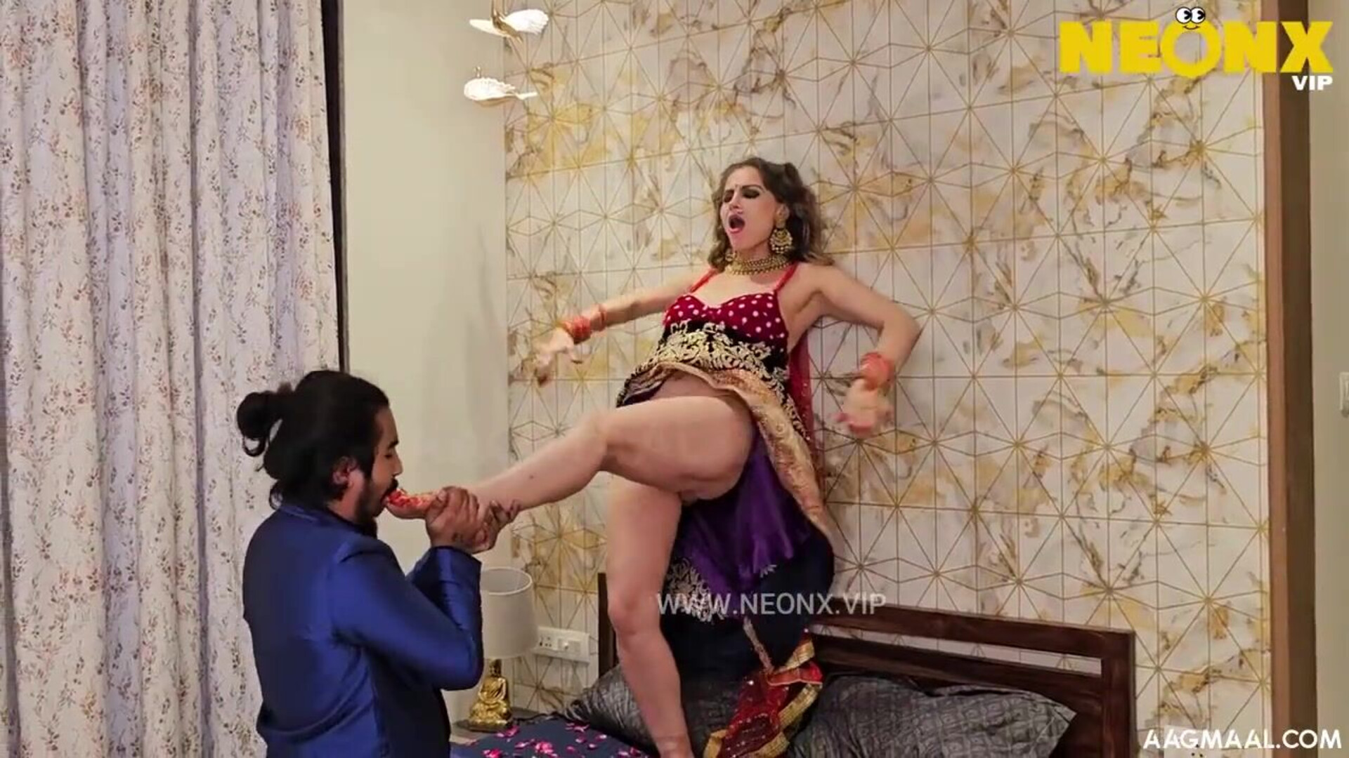 Desi Dulhan Uncut (2023) NeonX Hindi Hot Short Film - gargikhakhalary - priyagamre - bhartijha - leenasingh - prajaktajahagirdar - sharonparmar - ayushibhowmick - peehukanojiya - pihusharma - malvikatomar