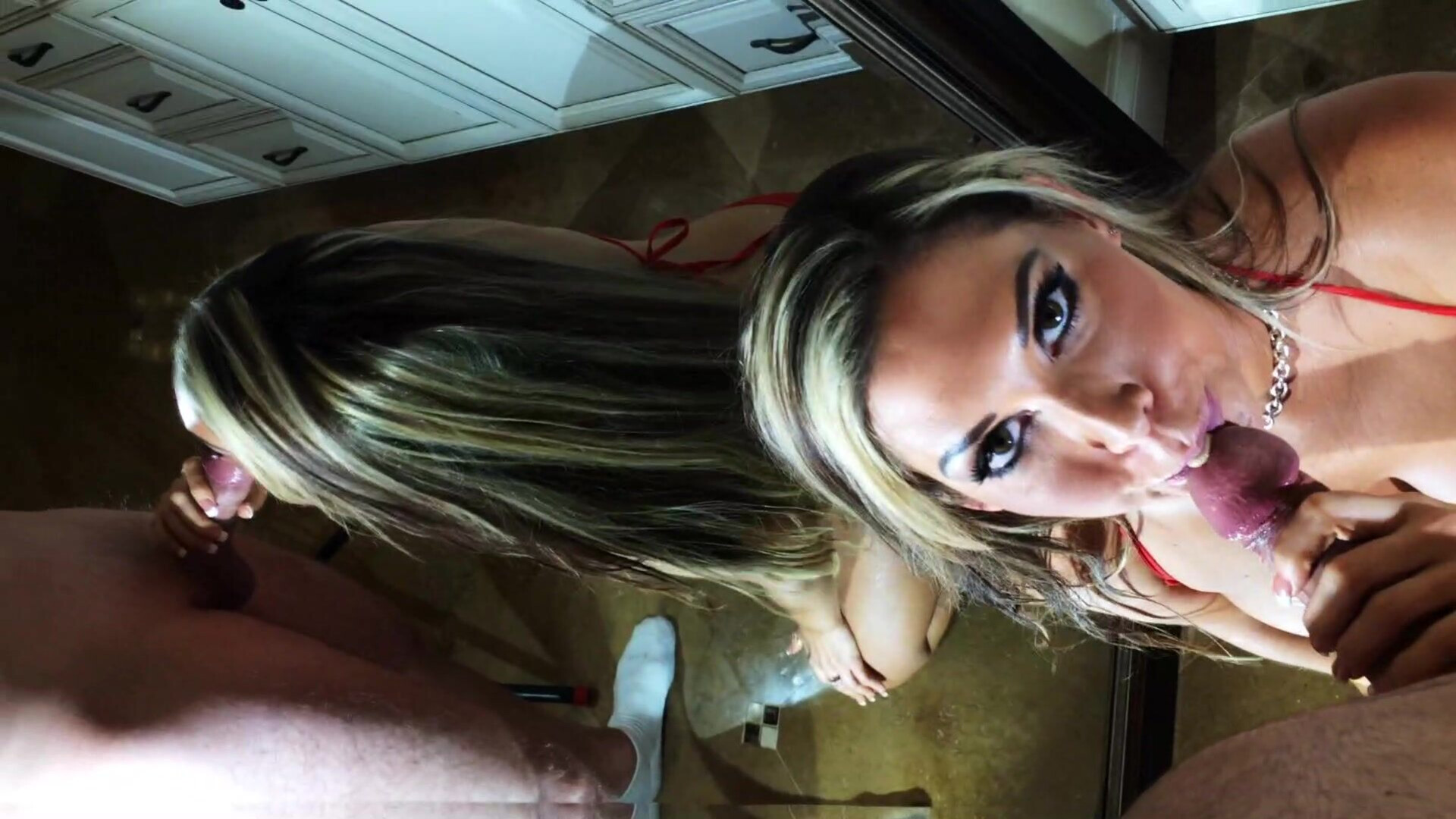 Jessicas Temptations Bikini Mirror Facial - amateur - blowjob - babe