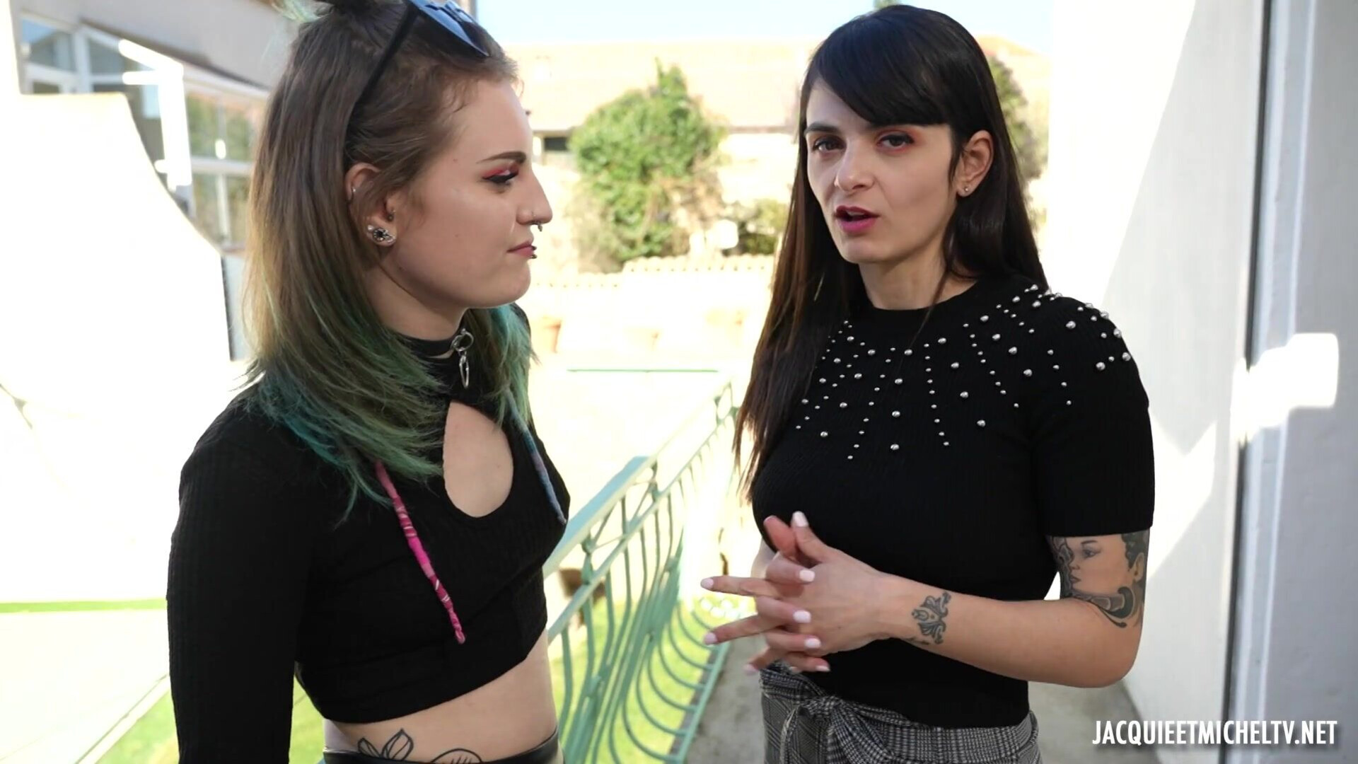 Marina answered the call of Trixy, 21 years old - anal