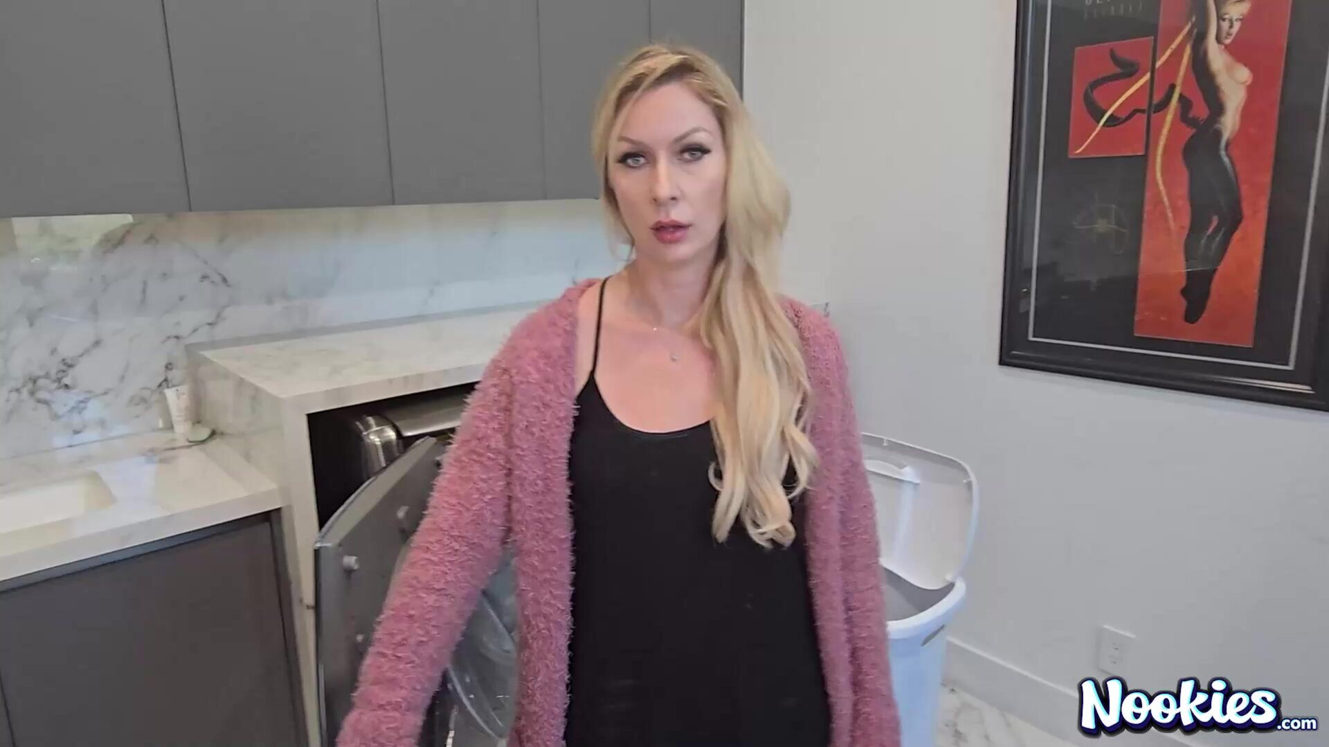 Nookies Hot Housewife Sydney Paige - hardcore - outdoors - milf - pov - cumshot - blowjob - stepmom - nookies