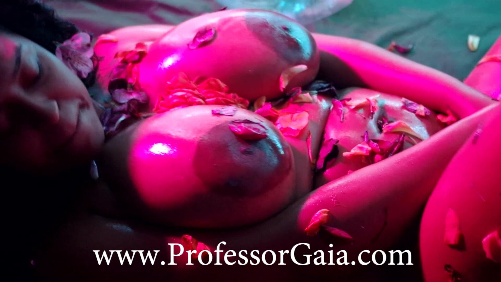 Professor gaia flower bomb intro to gaia s garden - bbw - big tits - solo