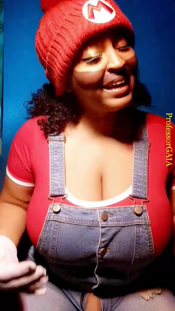Professor gaia happy mario day snap4life story - bbw - big tits - solo