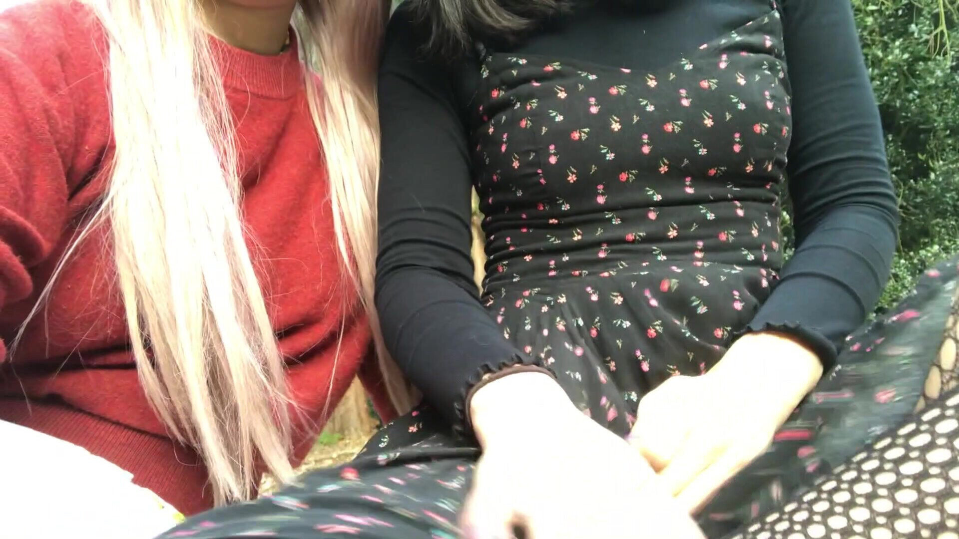 Ropebaby Public Lesbians Flashing Cu - lesbian - amateur - small tits