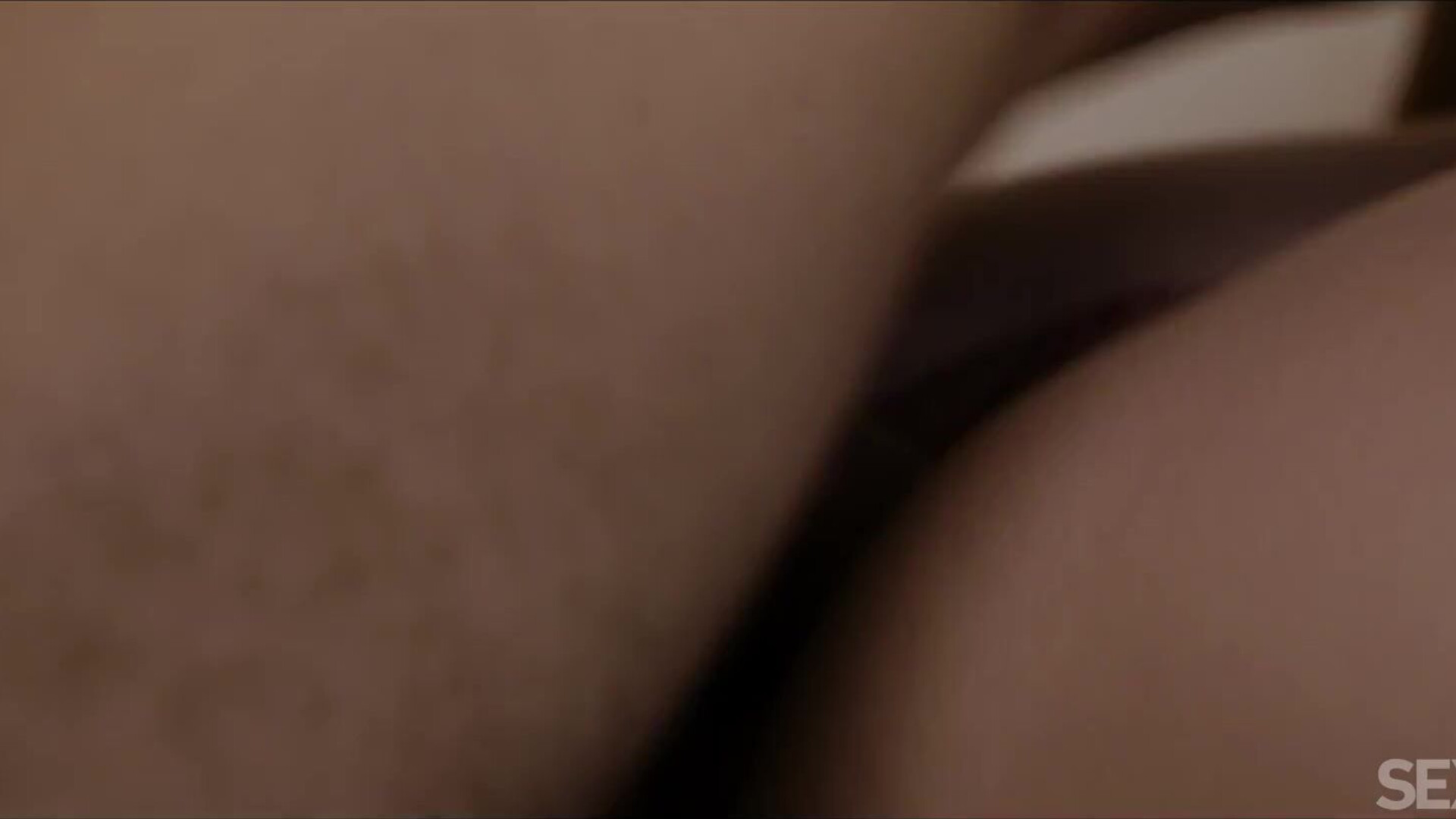 Sata Jones Passion And Sweet Kisses - milf - big ass - blowjob
