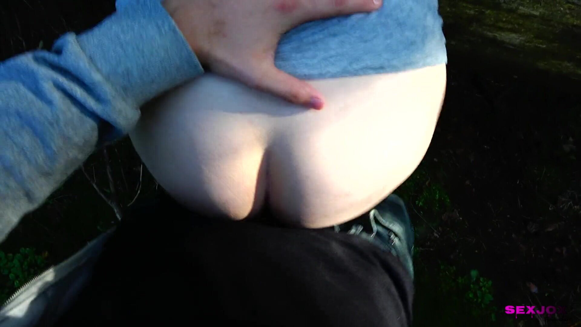 Sexjox He Caught Me Masturbating In The Woods I Gave BJ & Let Him Cum On My Ass - pov - small tits - teen