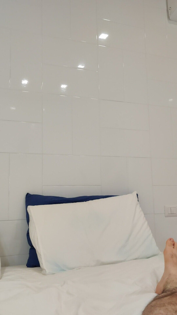 Valentina Nappi Quick fuck before live show metakatzen - hardcore - handjob