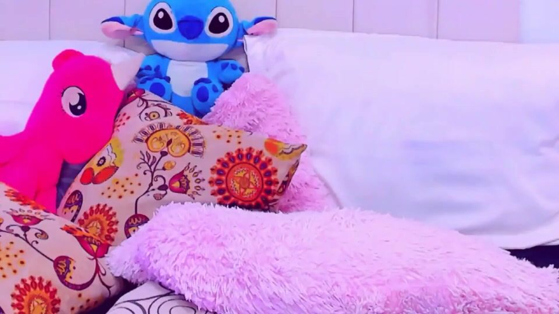 megan chester 2025 11 26 17h36m52s - webcam