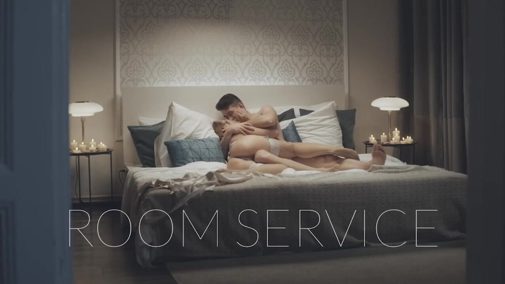 Alexis Crystal Room Service - milf - big ass - blowjob