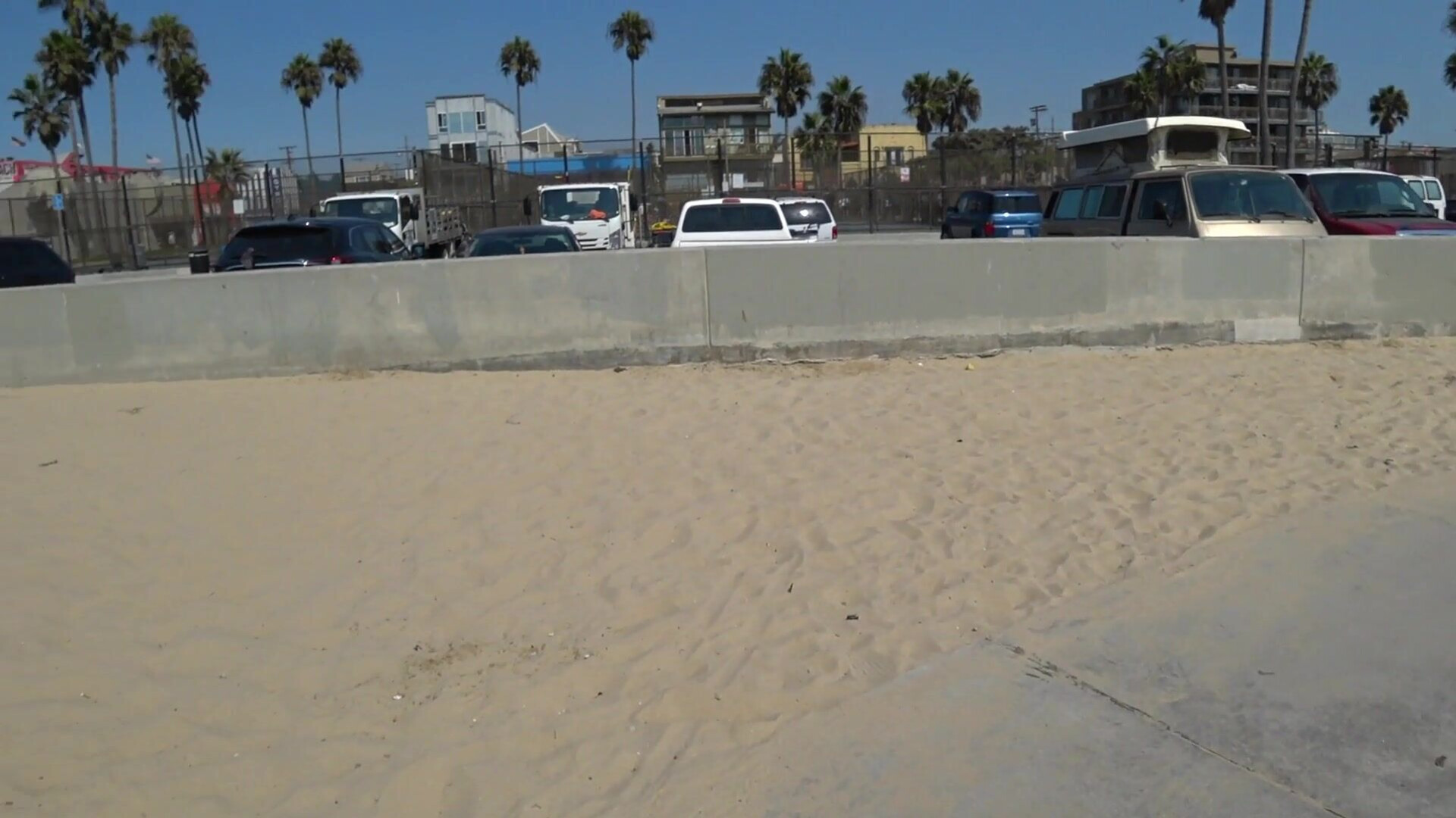 Ayumi Anal Plug And Cum On Public Venice Beach - masturbation - small tits - teen