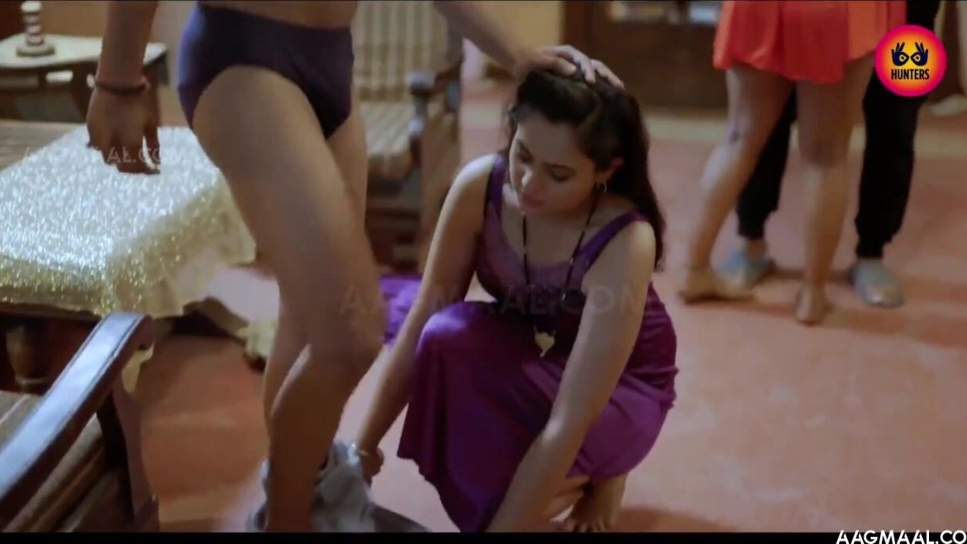 Choti Bahu Season 01 Episode 07 (2024) HuntersApp Hindi Hot Web Series - olga - ridhimatiwari - natasharajsewari - bhartijha - prajaktajahagirdar - priyagamre - leenasingh - sharonparmar - ayushibhowmick - peehukanojiya