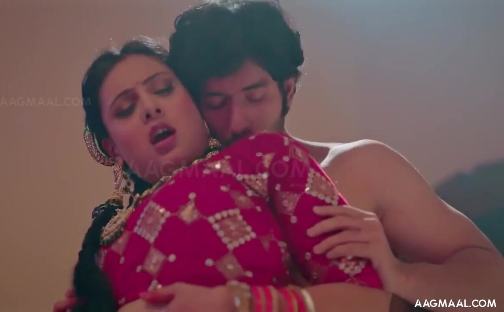 Khaat Season 01 Episode 03 (2024) HuntersApp Hindi Hot Web Series - nehalvadoliya - amesha - mimdas - binduthakur - gargikhakhalary - priyagamre - bhartijha - leenasingh - prajaktajahagirdar - kairashehgal