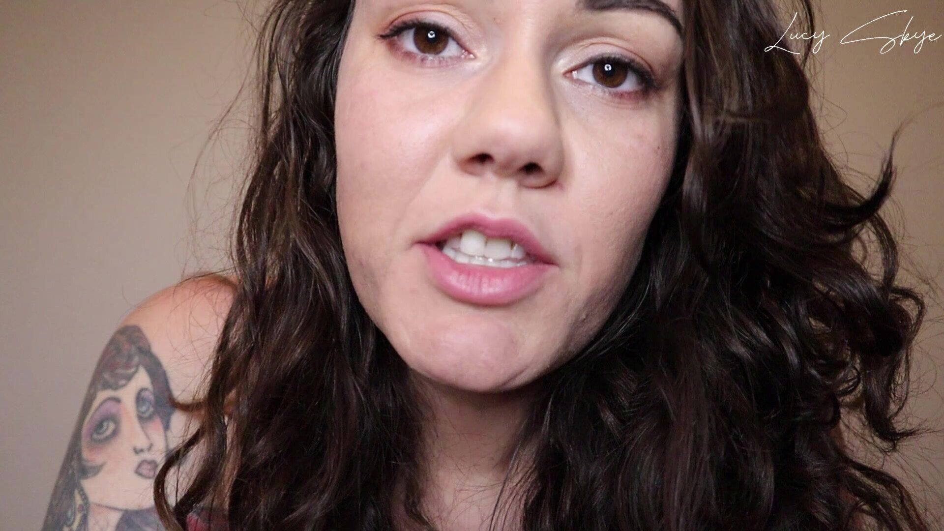 Lucy Skye Sissy Mantras - solo - amateur - fetish