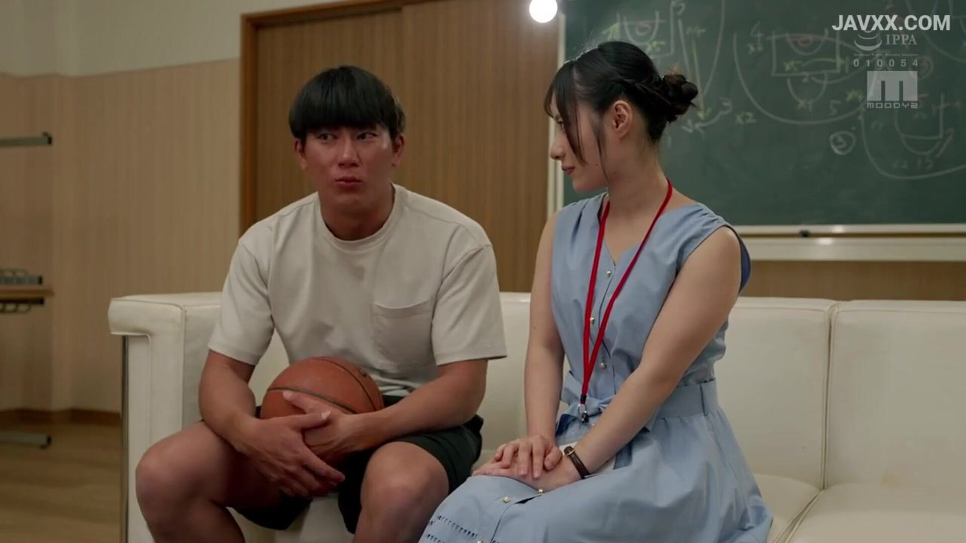 MIAB 607 A rookie female announcer is targeted while re - asian