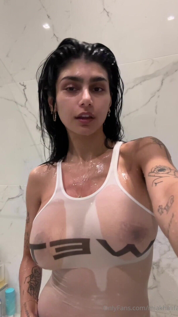 Mia Khalifa Podcast On Spotify 4K - xxx