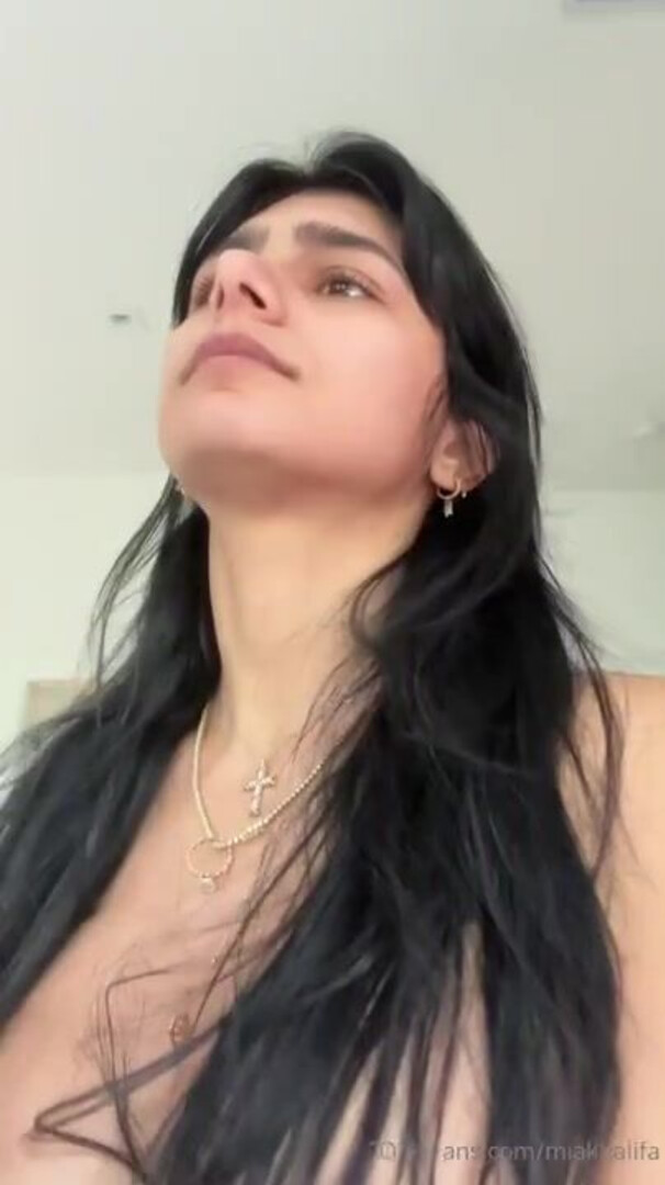 Mia khalifa morning GRWM onlyfans 2026 - mia khalifa