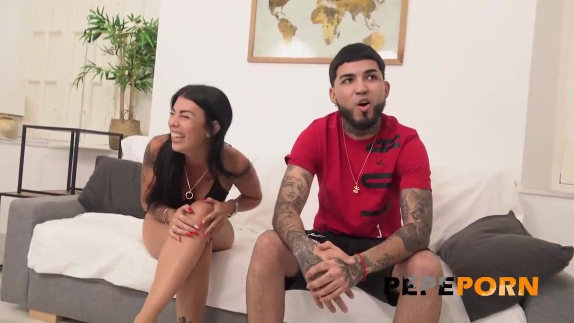 Monica Smiler Casting a yogurines La Smiler se atreve. Muchos candidatos... 2 - latin - spanish - blowjob