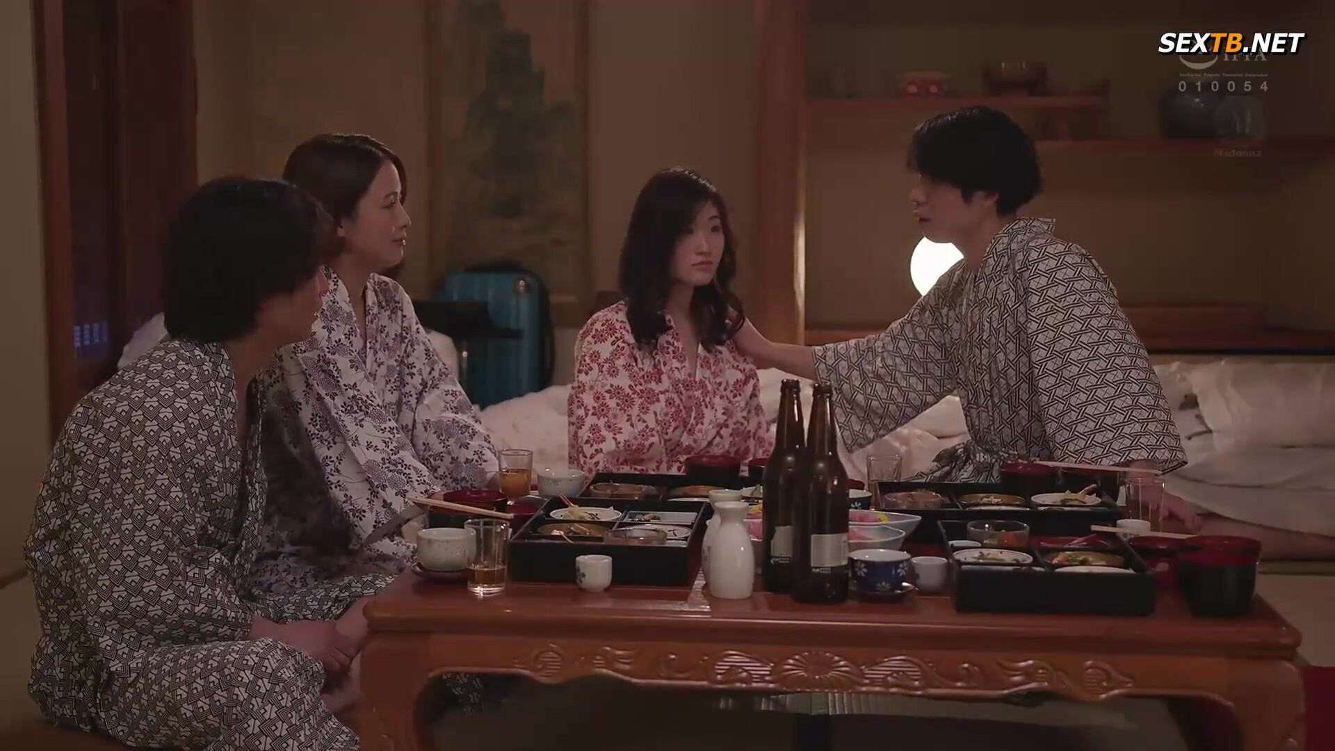 SUPER AMAZING JUQ 809 Ai Mukai , Fumino Satsuki THREESOME at Overbooked Holday In - babe