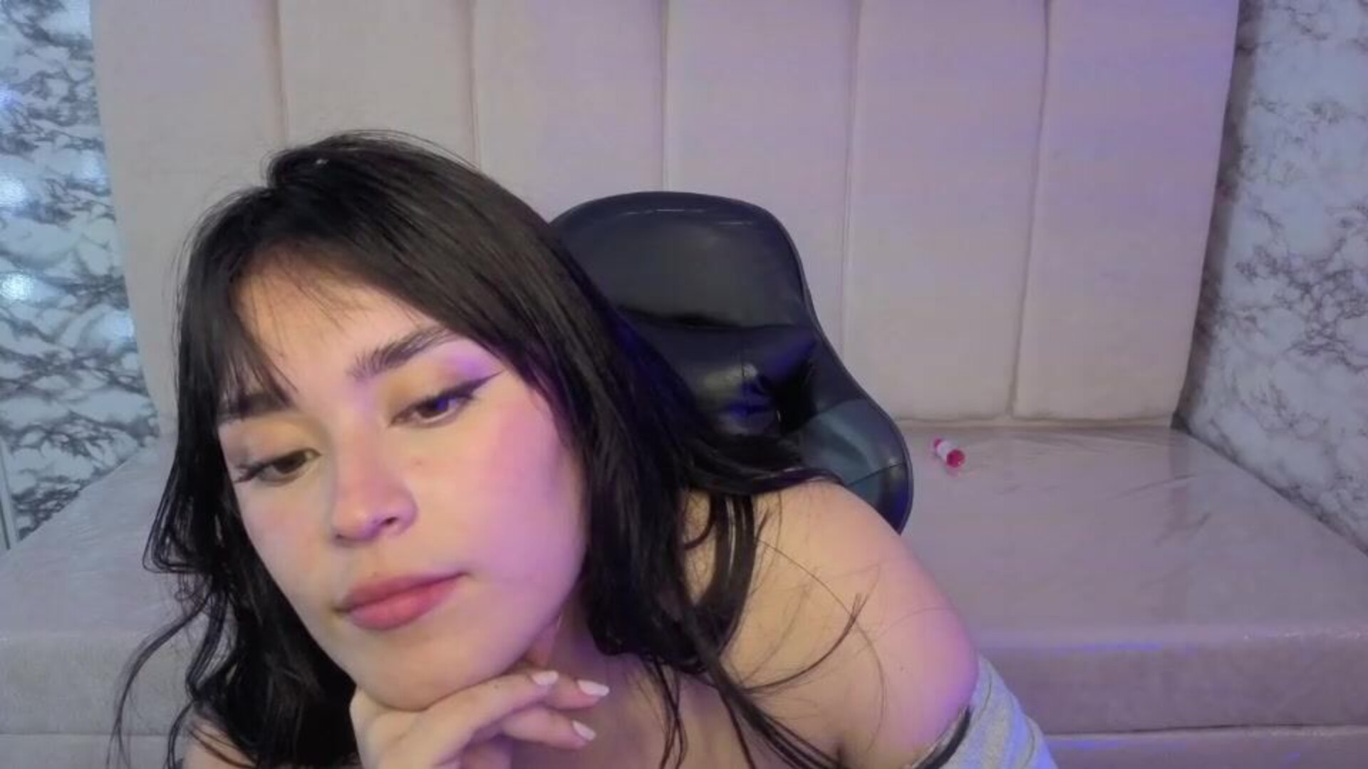 laksmy v 2025 12 13 11h49m03s - webcam