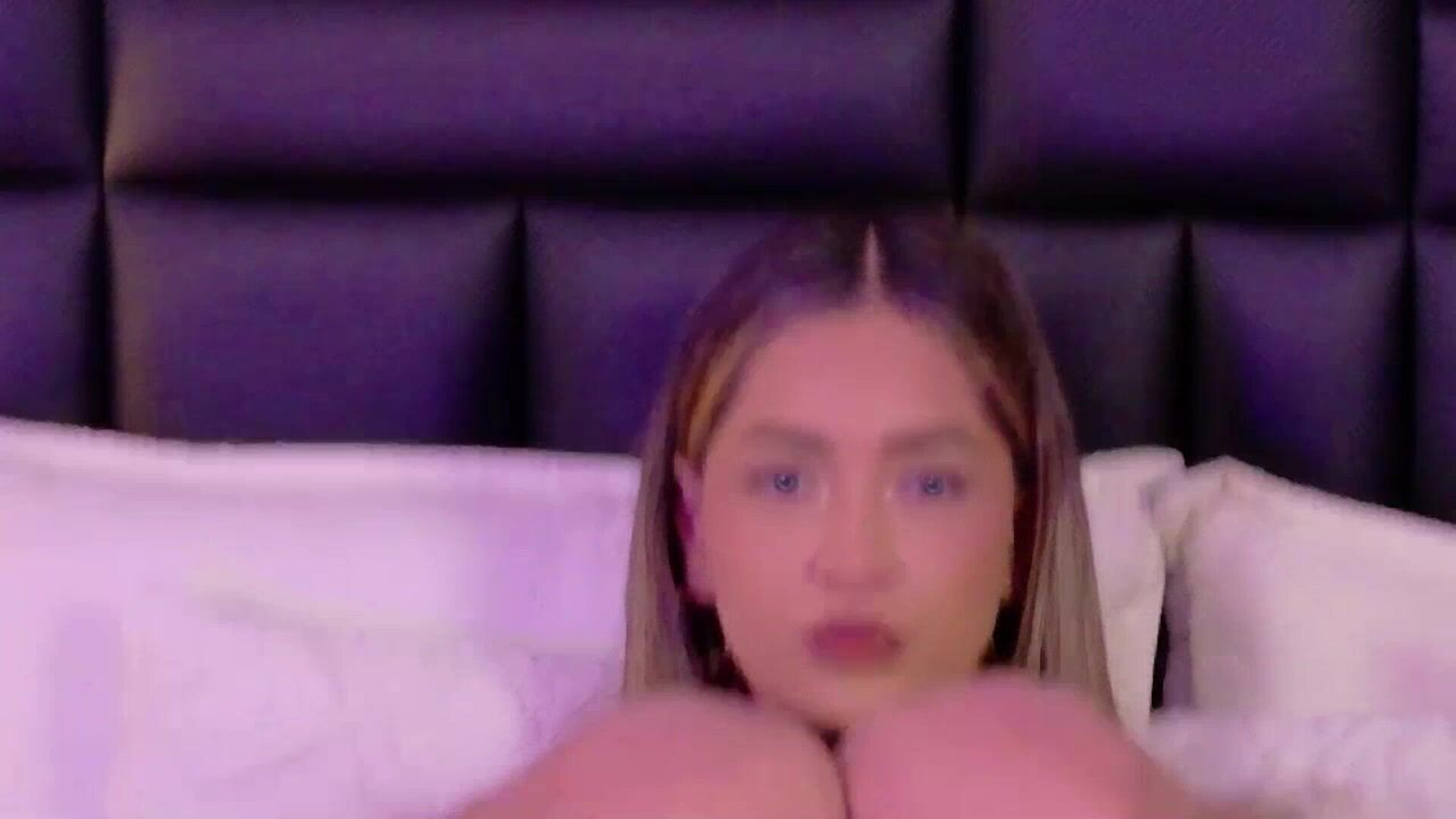 lilianmendoza 2025 11 24 09h40m34s - webcam