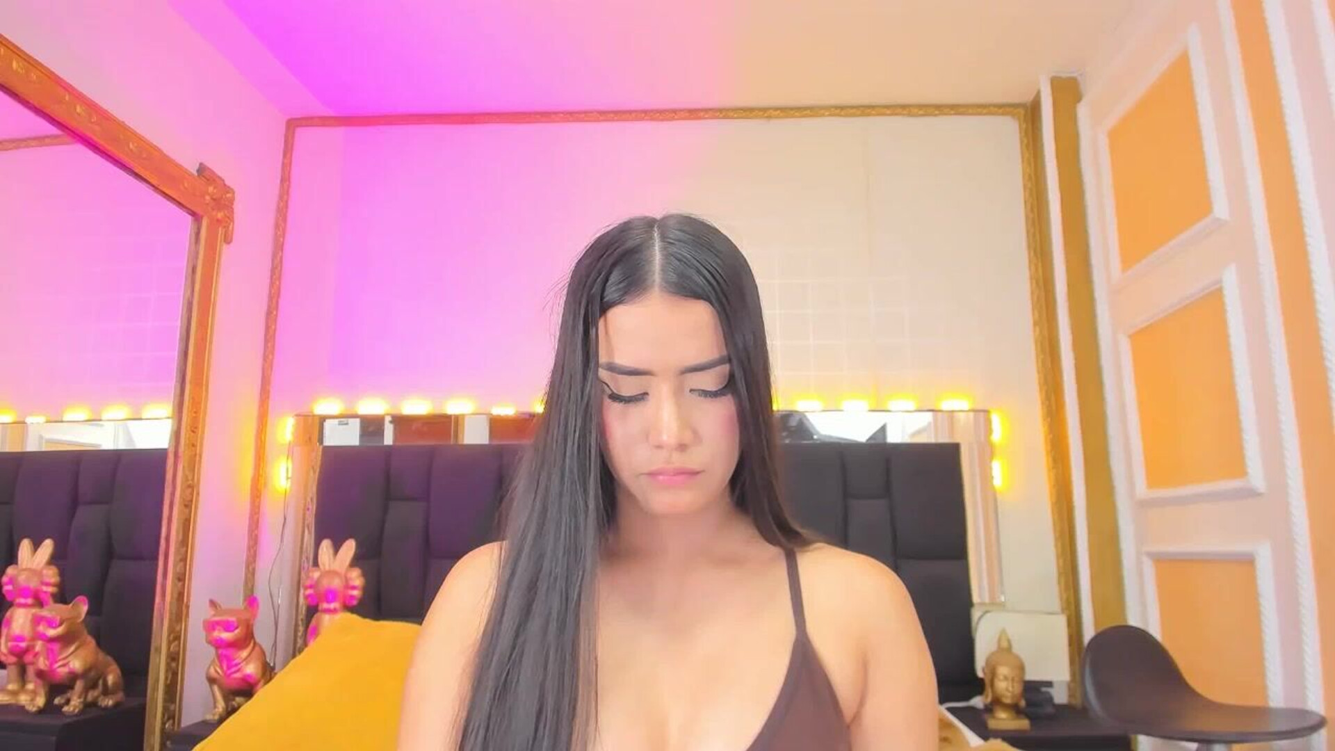 violetgomez 2026 01 14 16h22m46s - webcam