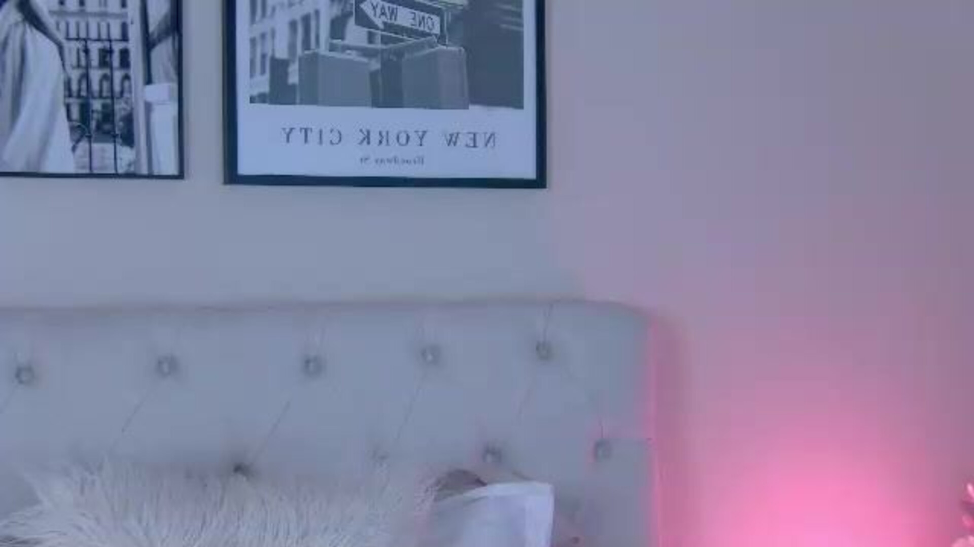 yviesweet 2026 01 11 00h37m56s - webcam