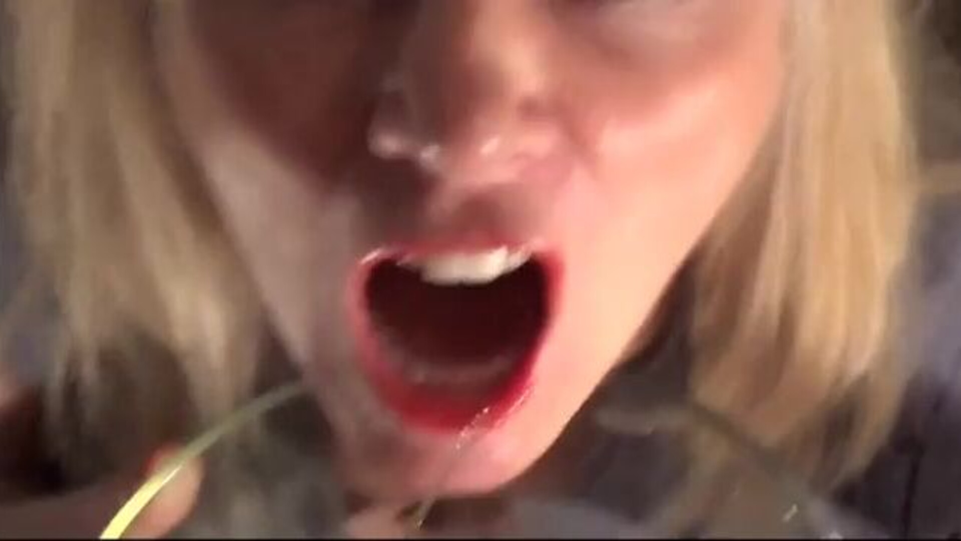 Amateur mature piss drinking facial - pissslut - cumslut - cocksucking - wet - piss - mature