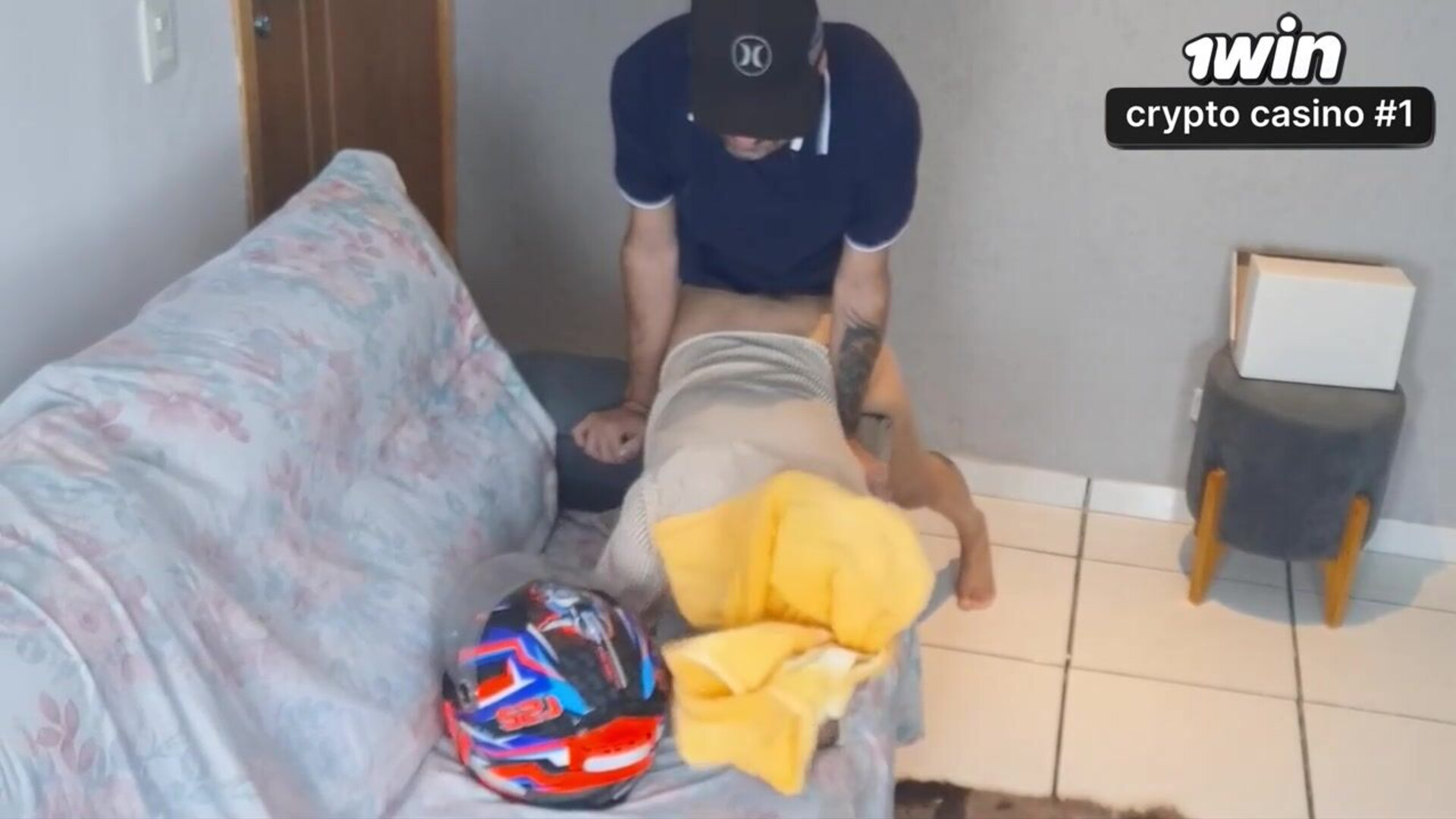 Brazilian hotwife plays prank on delivery fellow hottest hardcore XXX! - delivery boy - con el entrenador - esposa infiel - wife - babe - amigo de mi esposo - hardcore - fetish - deepthroat - verified amateurs