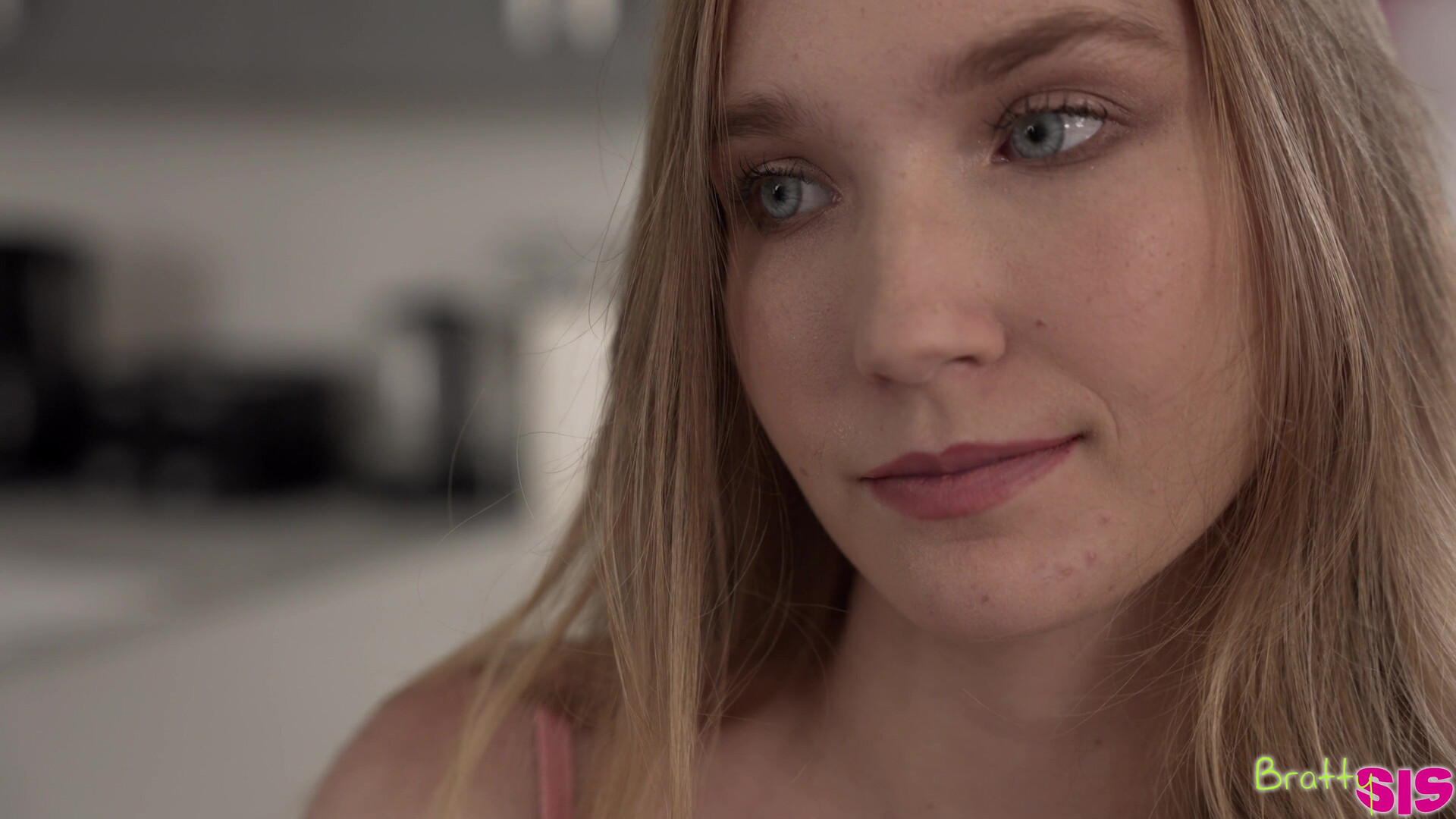 Claire Roos, Jazmin Luv Are You A Tinkler Or A Sprinkler in 4k - 4k - teen - hardcore
