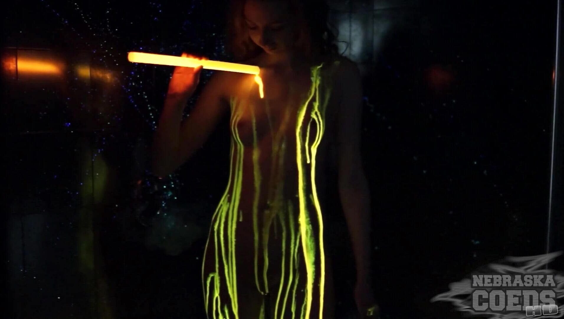 Glowstick Experiment With Areana Behind The Scenes - Masturbation - Amateur - Teen - milf - hardcore - blowjob - big tits - big ass - anal
