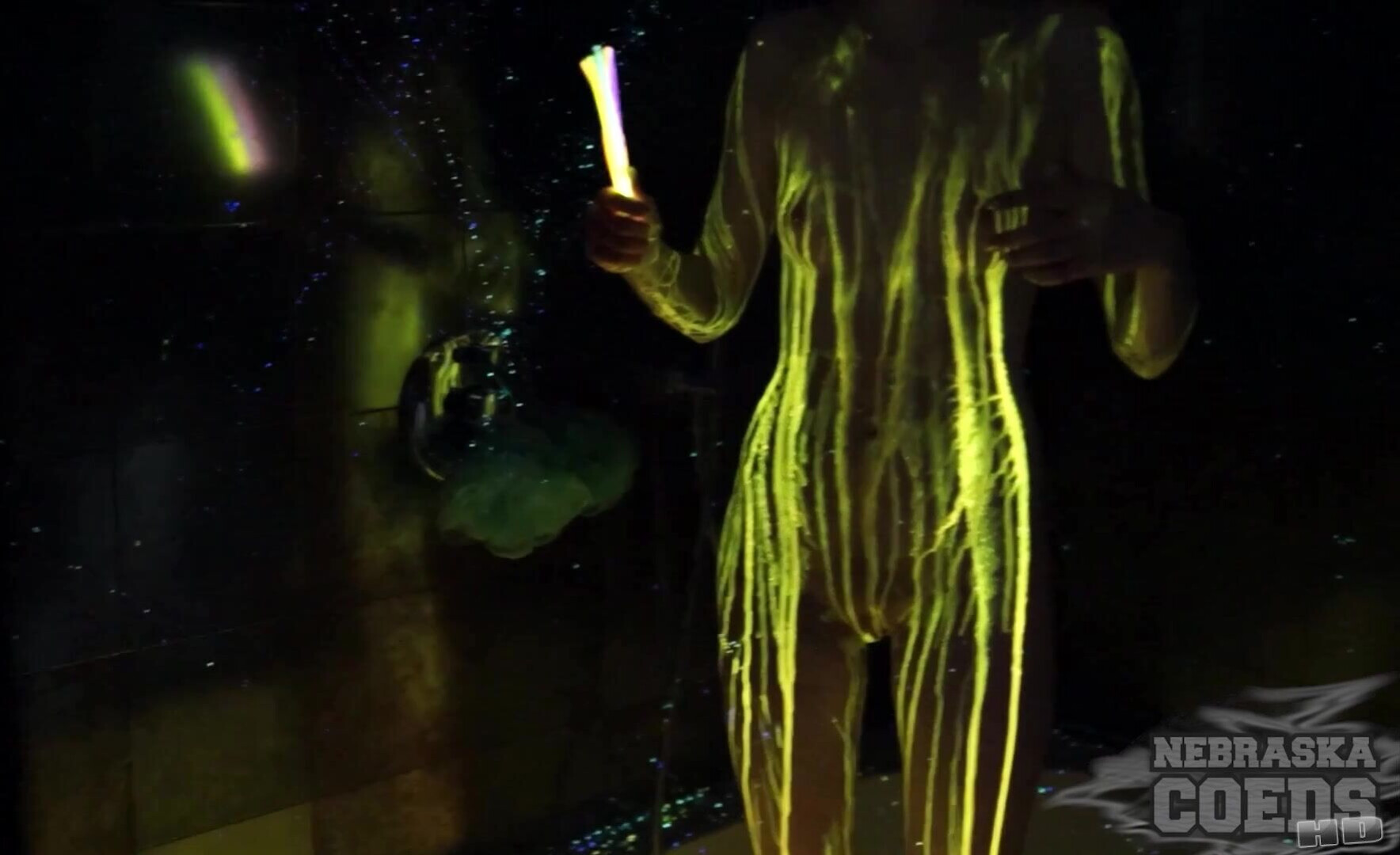 Glowstick Experiment With Areana Behind The Scenes - Masturbation - Amateur - Teen - milf - hardcore - blowjob - big tits - big ass - anal