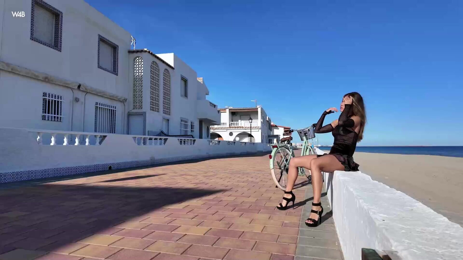Irene Rouse Relax On The Waterfront Backstage - big ass - big tits - blowjob - sex - fuck