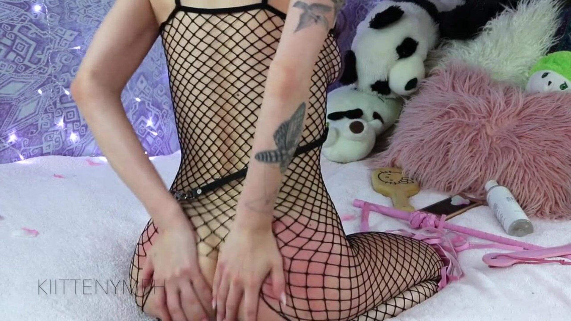 Kiittenymph 1st Bg Blowjob & Oil Spank Show W Daddy - amateur - blowjob - lesbian