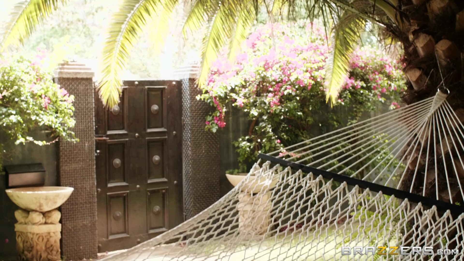Lena Paul Ass In A Hammock - sexy - hard sex - fucked4