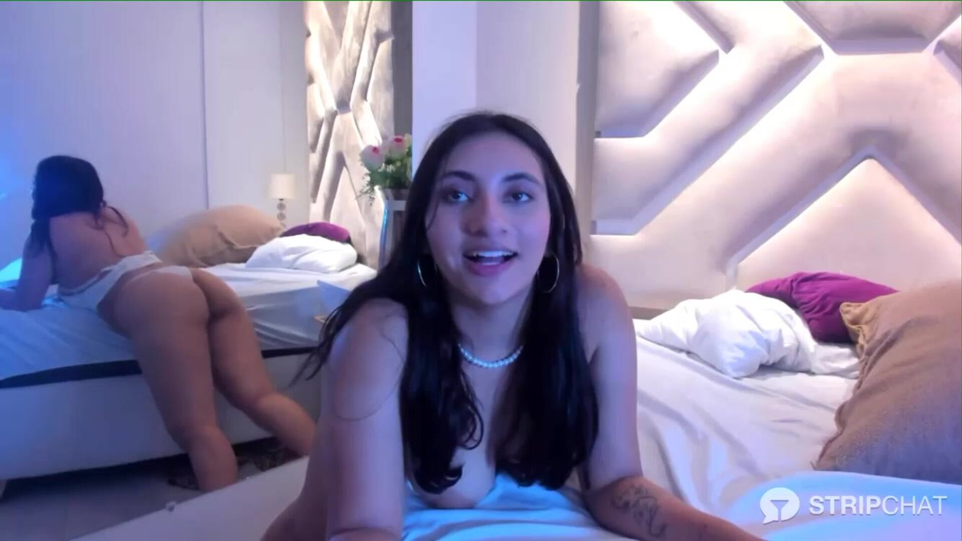 Mile Cutte 9 11 2025 parte 2 - cam - camgirl - webcam - latina - ass - big ass - boobs - tits - colombia - colombiana