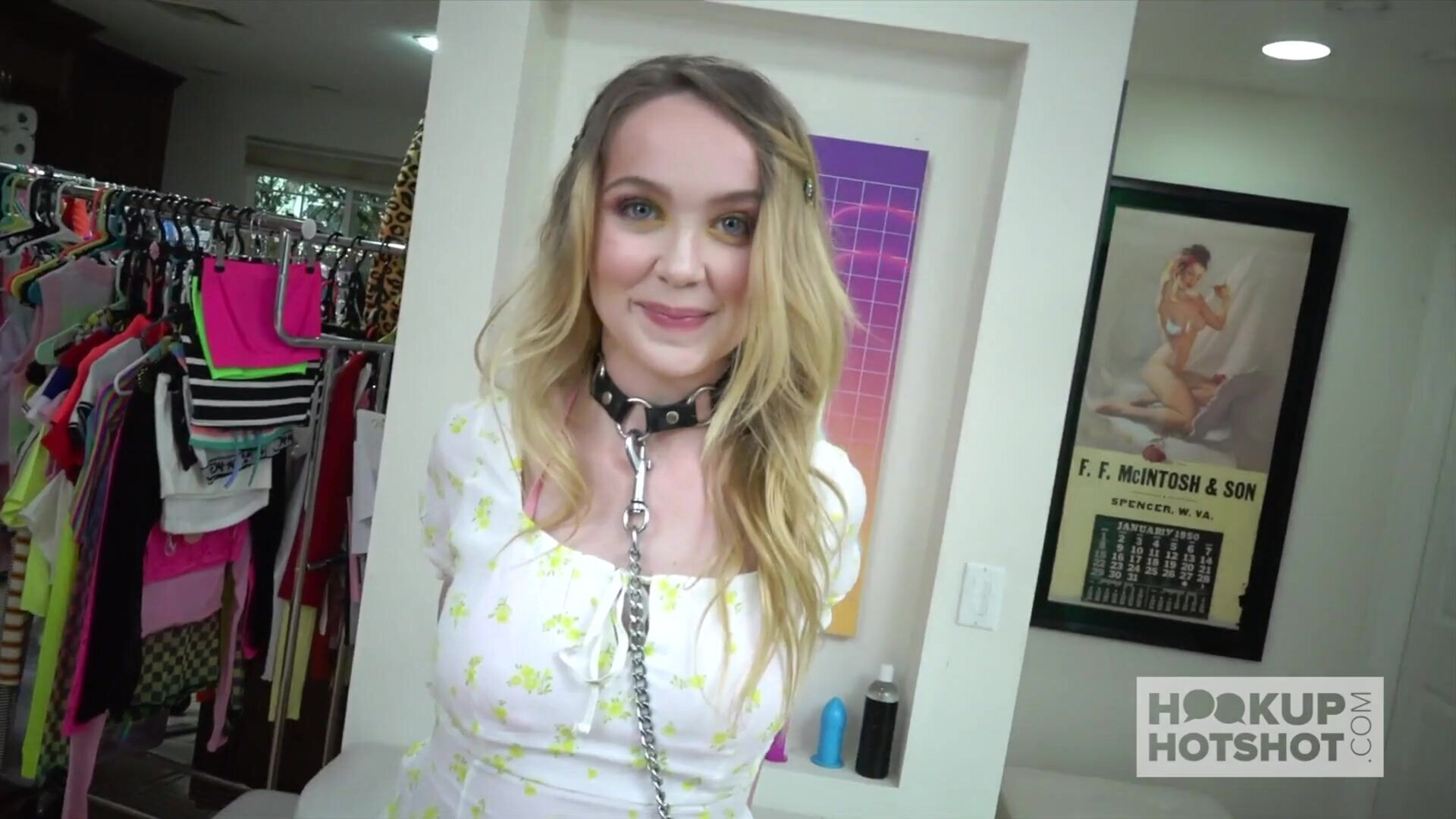 Nikole Nash needs a huge cock in her ass - anal - blonde - gaping - nikole nash