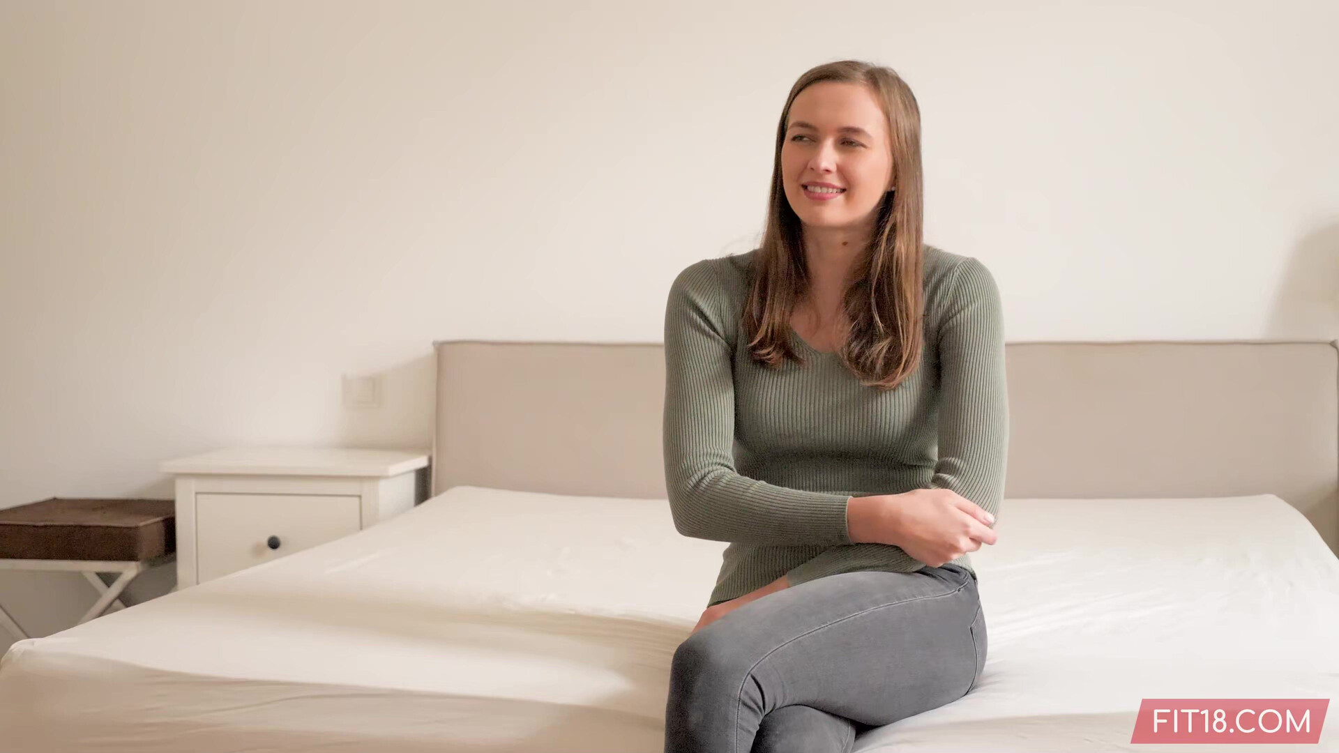STACY CRUZ INITIAL FITNESS CASTING UHD - 4k