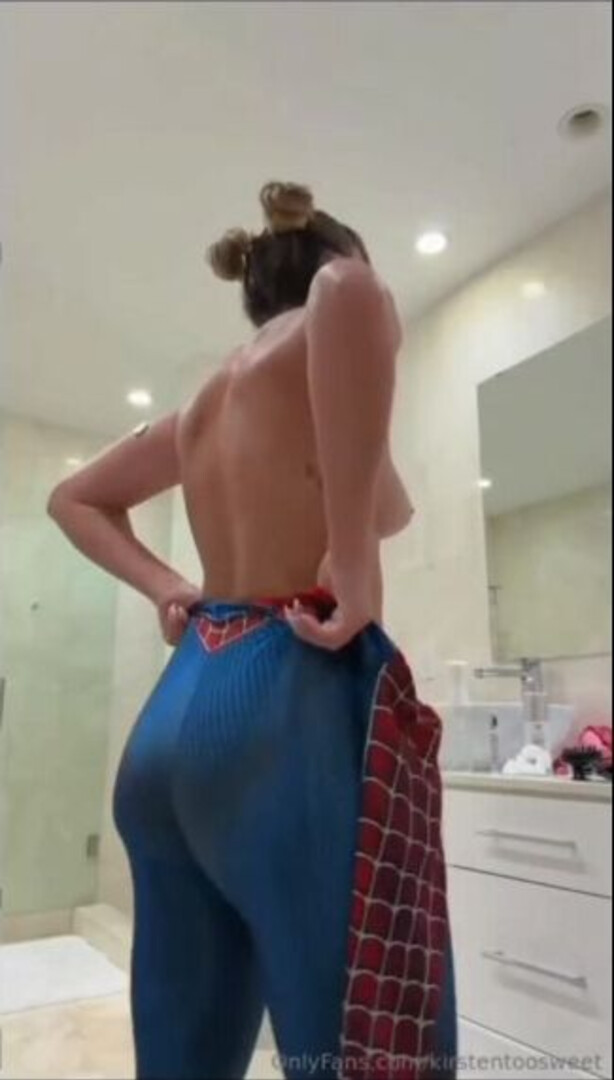 Spider Girl Strip - big ass - big tits - blowjob - sex - fuck