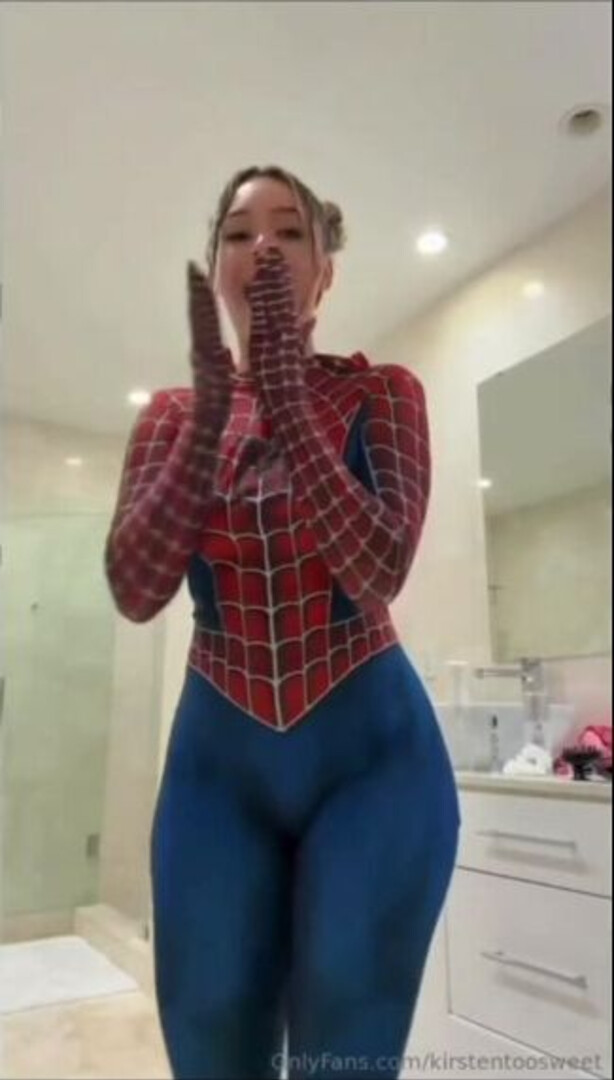 Spider Girl Strip - big ass - big tits - blowjob - sex - fuck