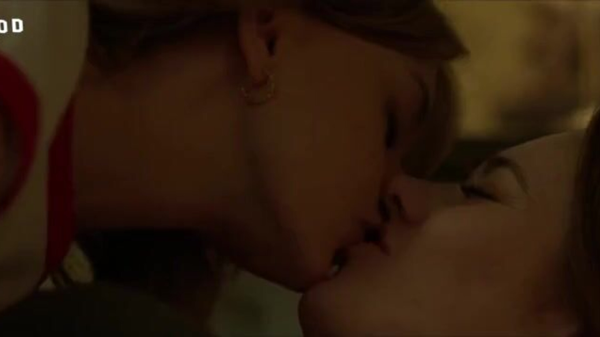 Teens Lesbian Scene - celebrity - celeb - movie - scene - hollywood - mainstream