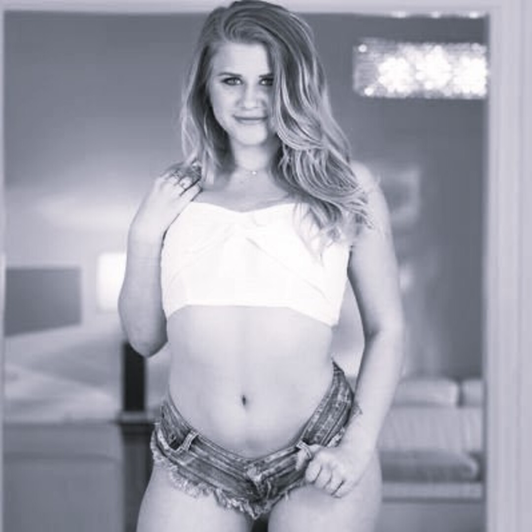 rubia de buen ojete - babe - cute