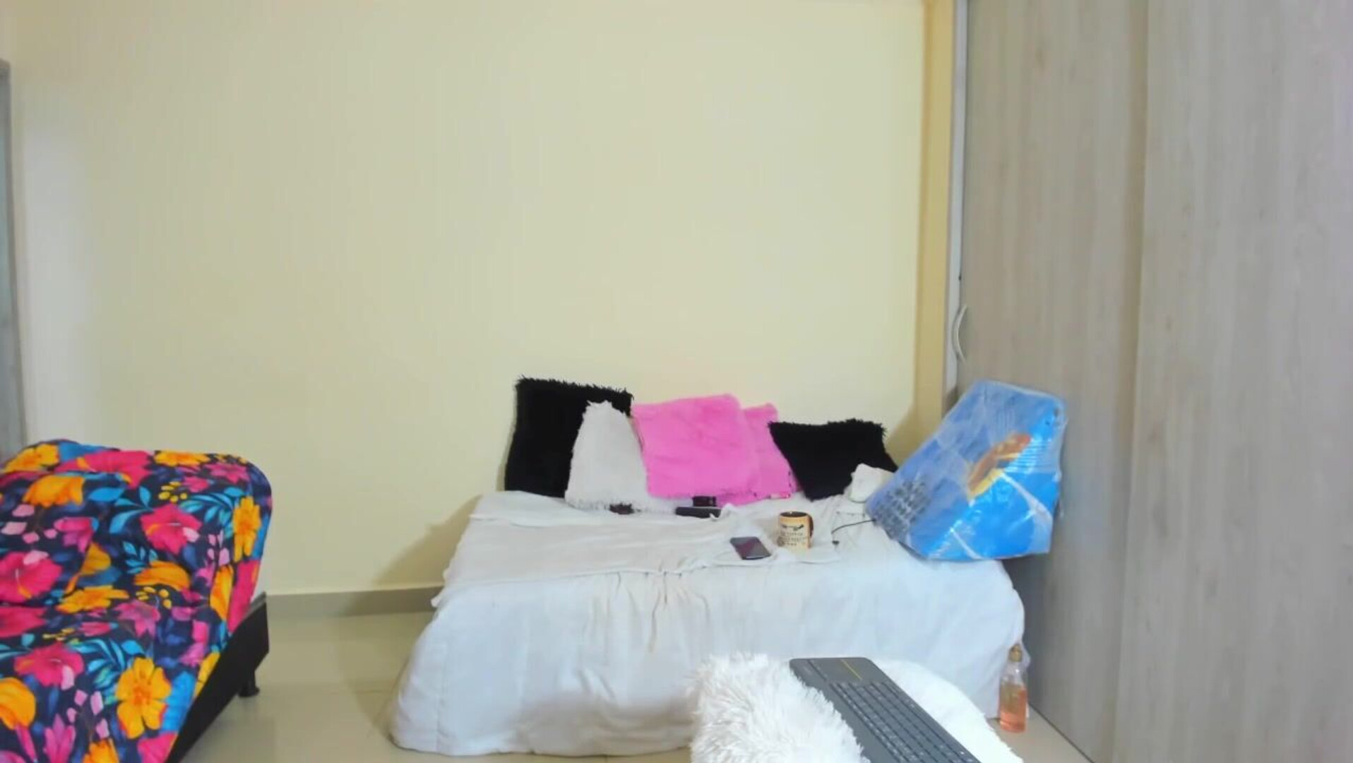 s23m30h81 21 40 6202 lavodnas tolrahs - webcam