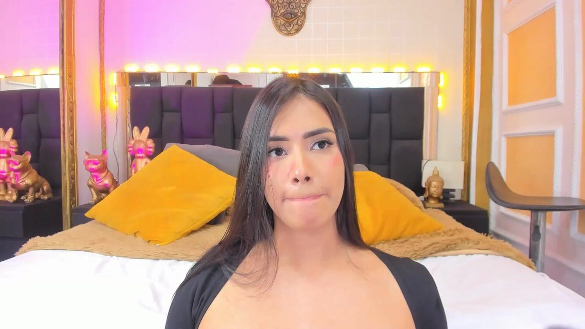 violetgomez 2026 01 13 17h47m13s - webcam