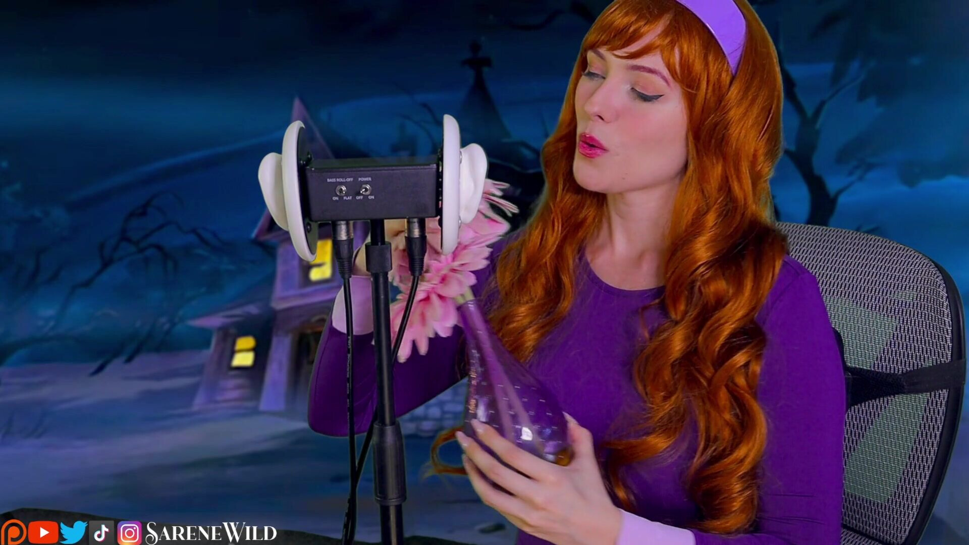 ASMR Scooby Doo Daphne v3 SareneWild - asmr