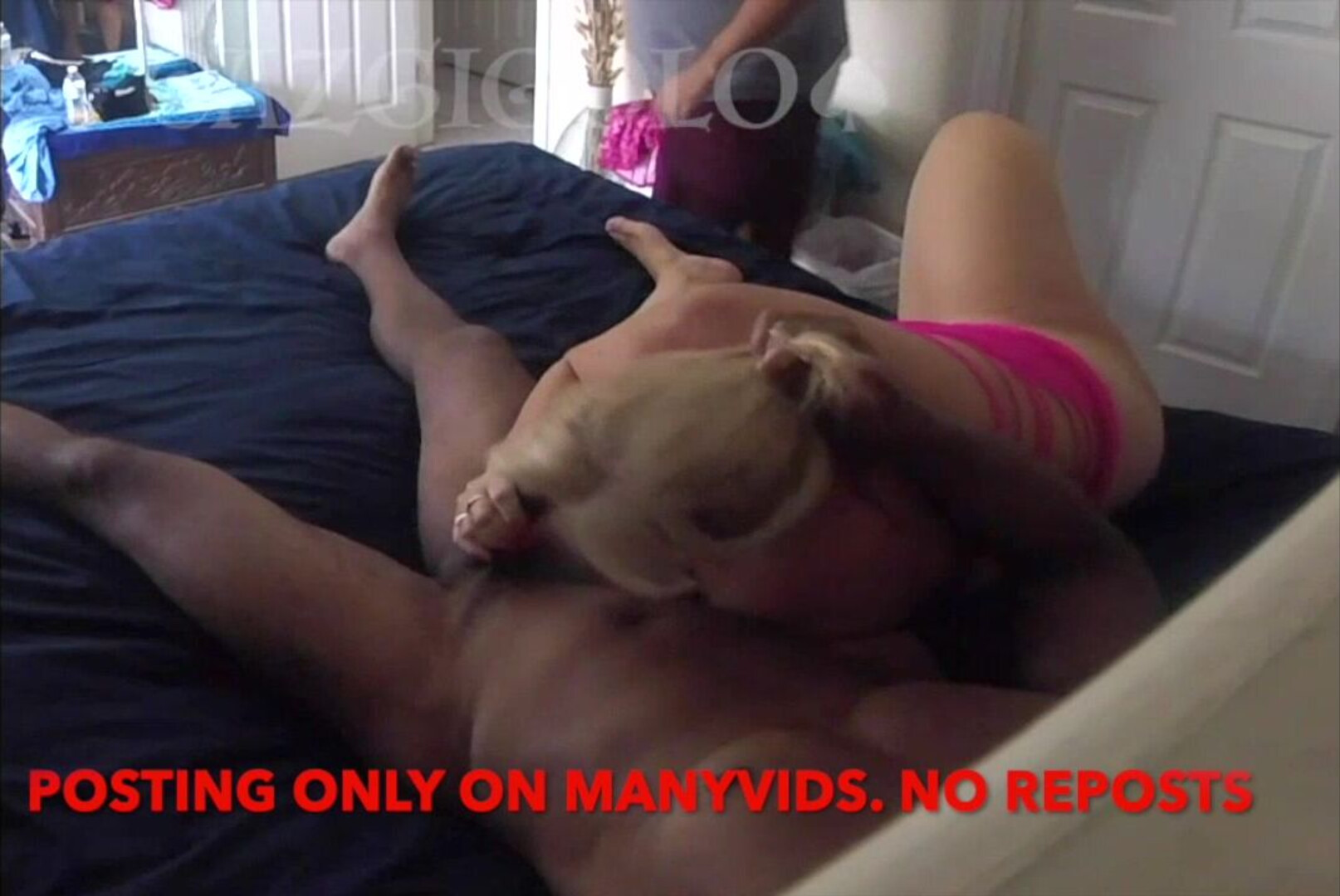Azgigolo Cuckold Lends A Helping Hand - amateur - hardcore - interracial
