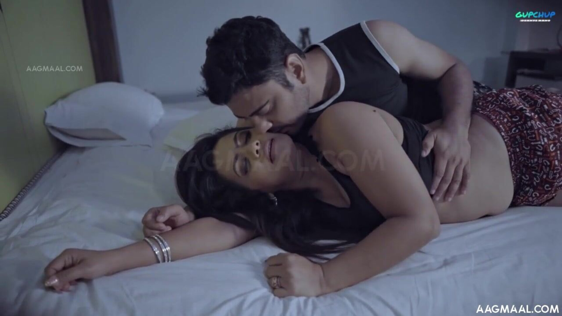 E Bechara Season 01 Episode 01 Uncut (2022) GupChup Hindi Hot Web Series - prajaktajahagirdar - neelam - sapnasappu - bhargavidebi - bhargavidevi - tinanandy - tinadutta - sucharitabhattacharya - alka