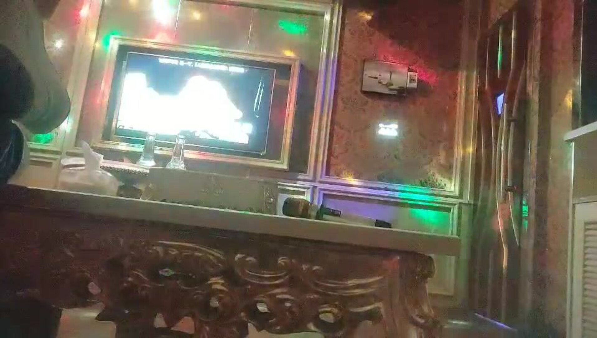 Homemade Selfies And Sneak Shots 收集整 010 歌厅探花 啪啪第二场 20210524 - asian - hardcore