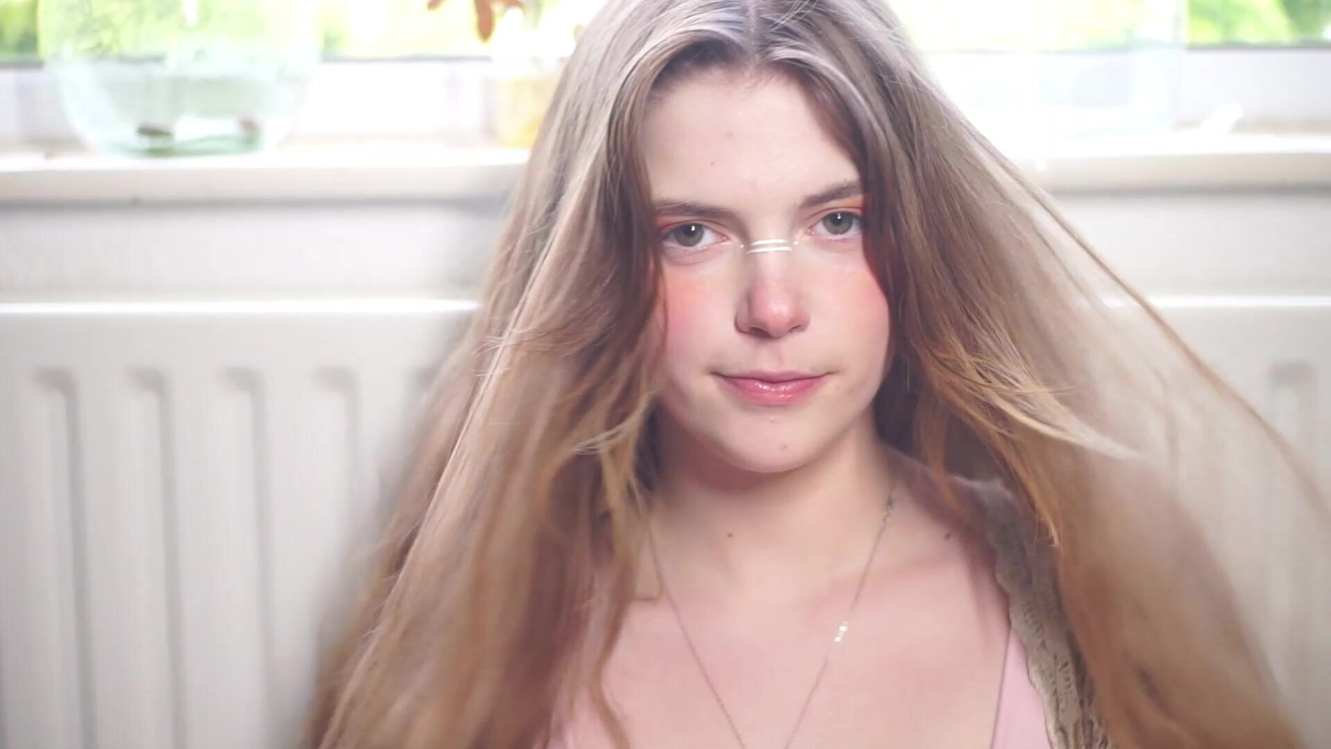 Longhairluna Stoner Gfe Strip Tease - petite - solo - amateur