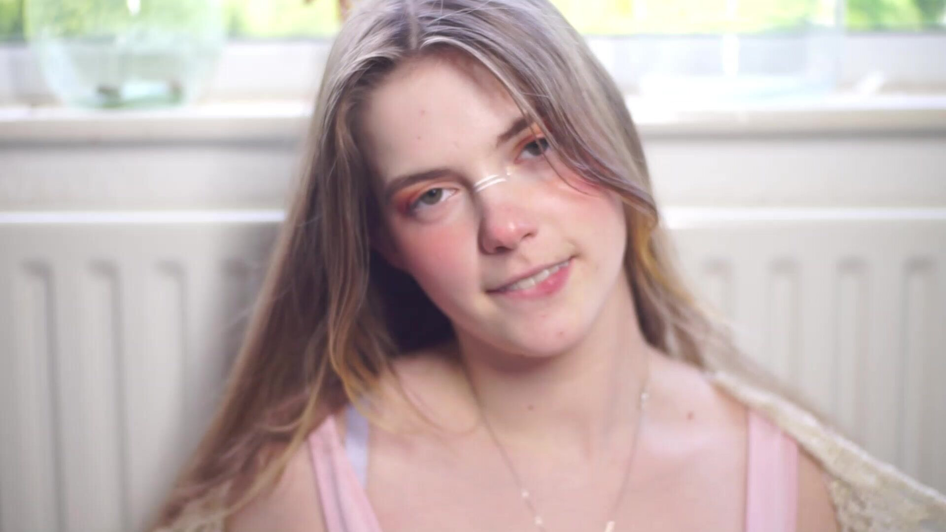 Longhairluna Stoner Gfe Strip Tease - petite - solo - amateur