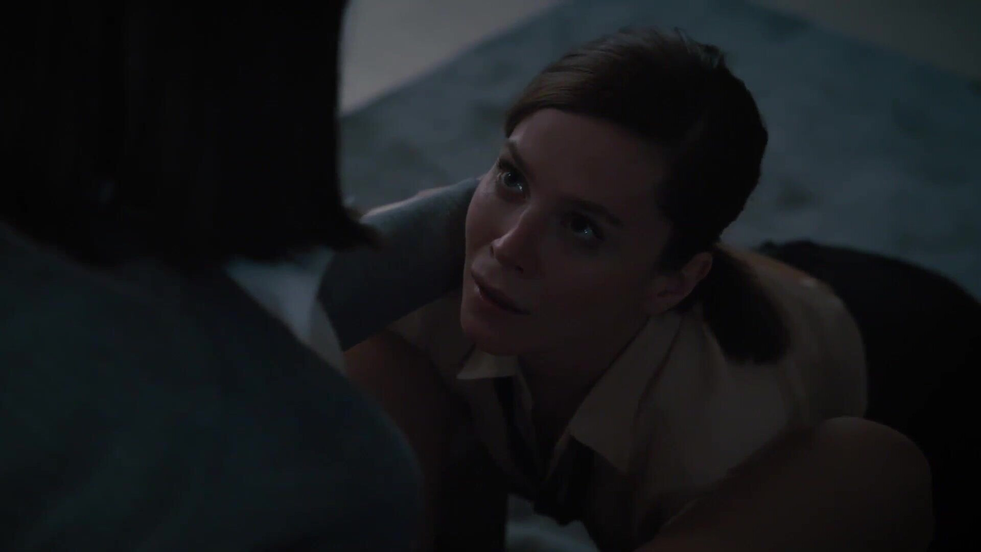 Louisa Krause, Anna Friel & Narges Rashidi The Girlfriend Experience S02E07 - lesbian - big ass - small tits